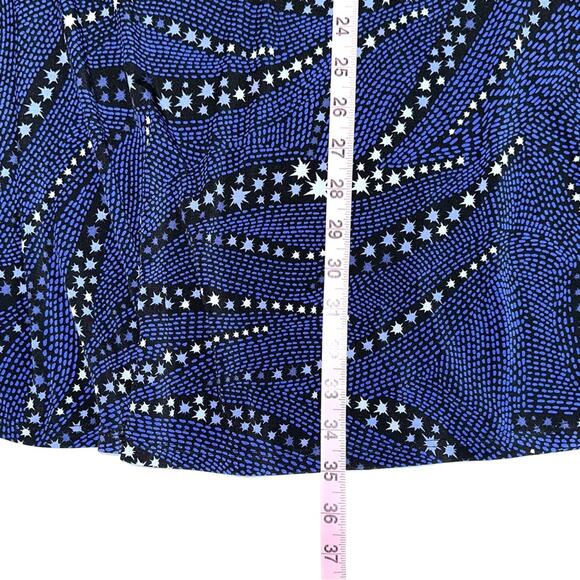 BCBGeneration Long Sleeve Star Shift Dress Size Medium - Picture 11 of 12